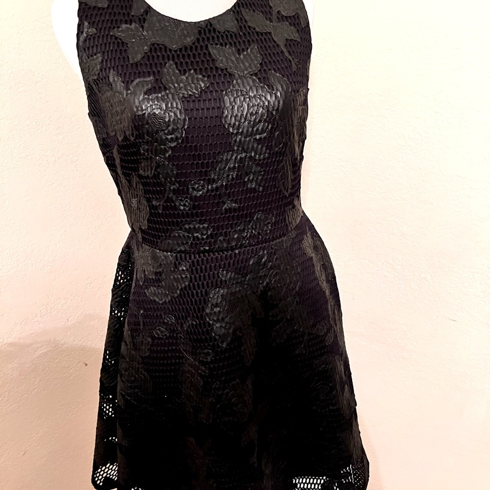 Petite Classy & Modest-Sexy Black Dress